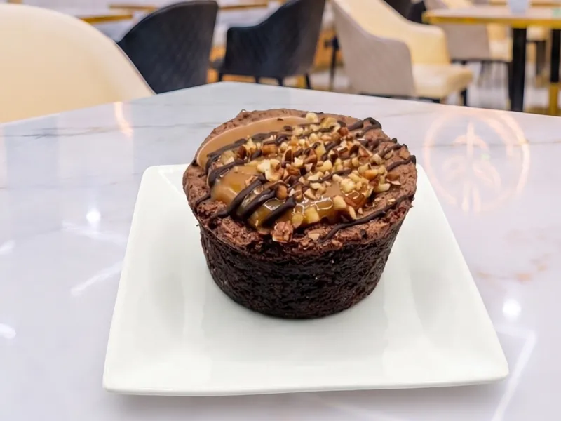 Gluten Free Chocolate Crunch Cake